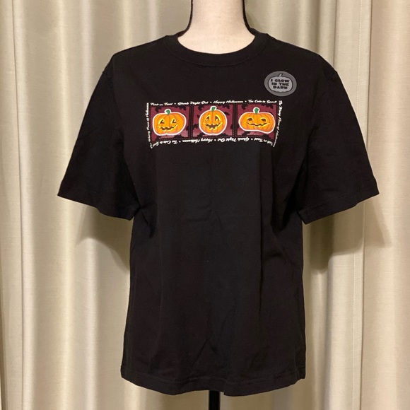 Halloween Tee - Picture 1 of 3